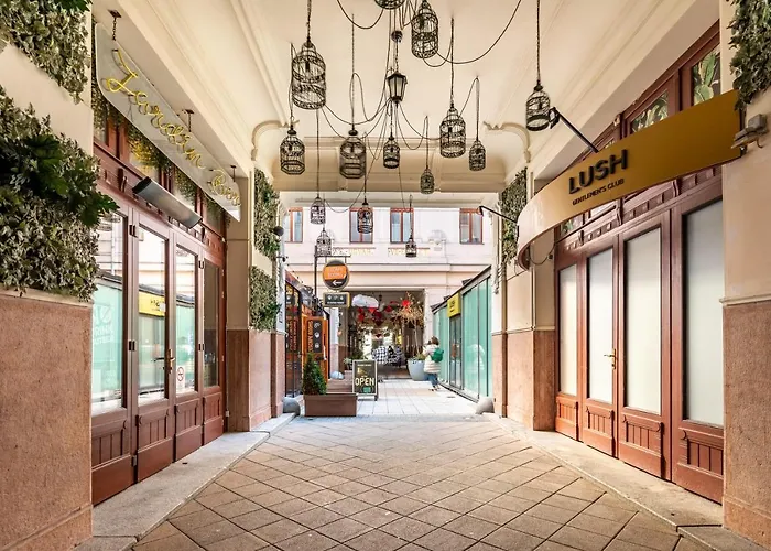 Extreme - New - Lively Neighbourhood Budapest